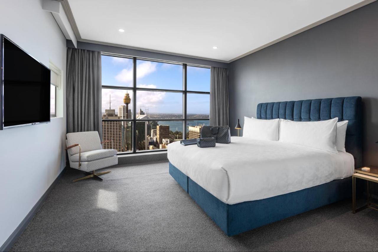 Meriton Suites World Tower, Sydney Exterior photo A bedroom at the hotel