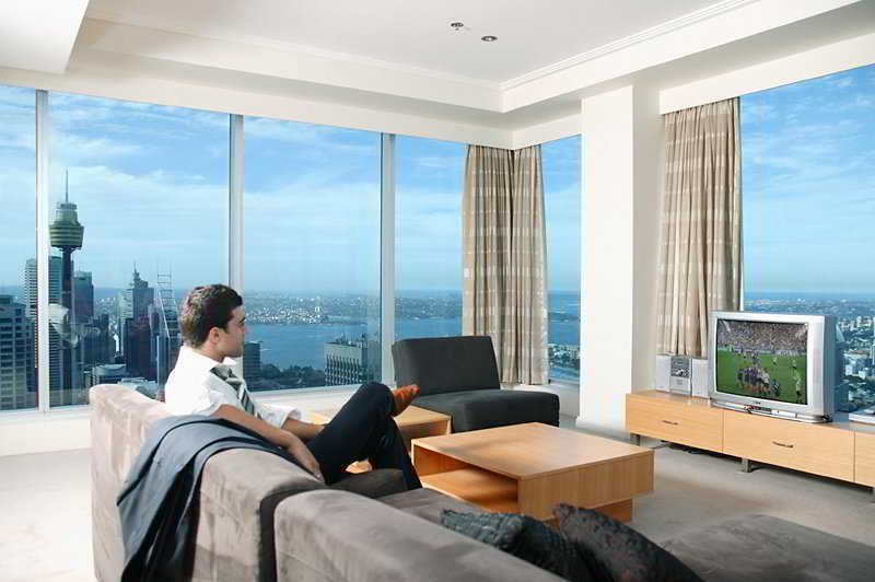 Meriton Suites World Tower, Sydney Exterior photo A living room in a typical apartment